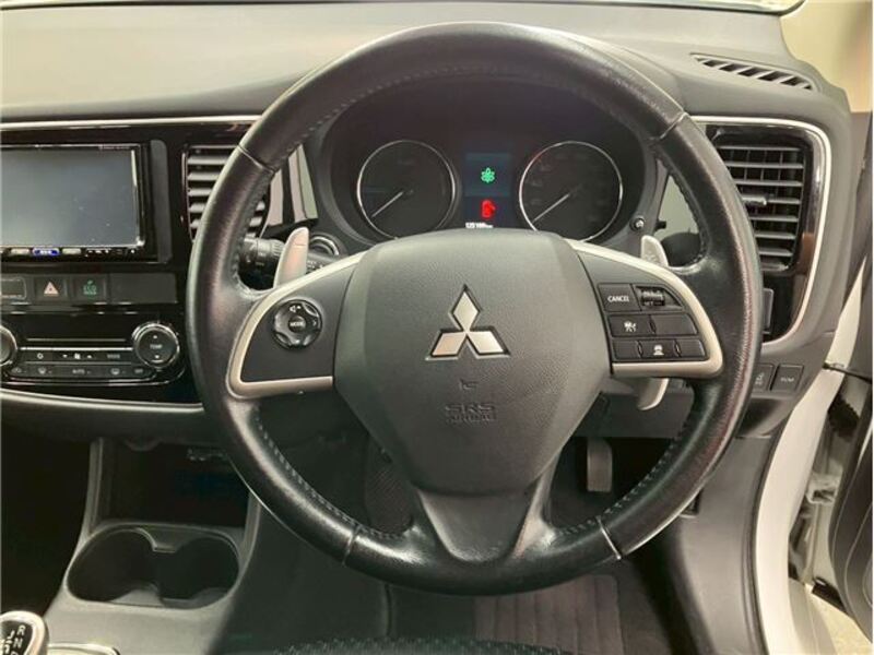 OUTLANDER PHEV