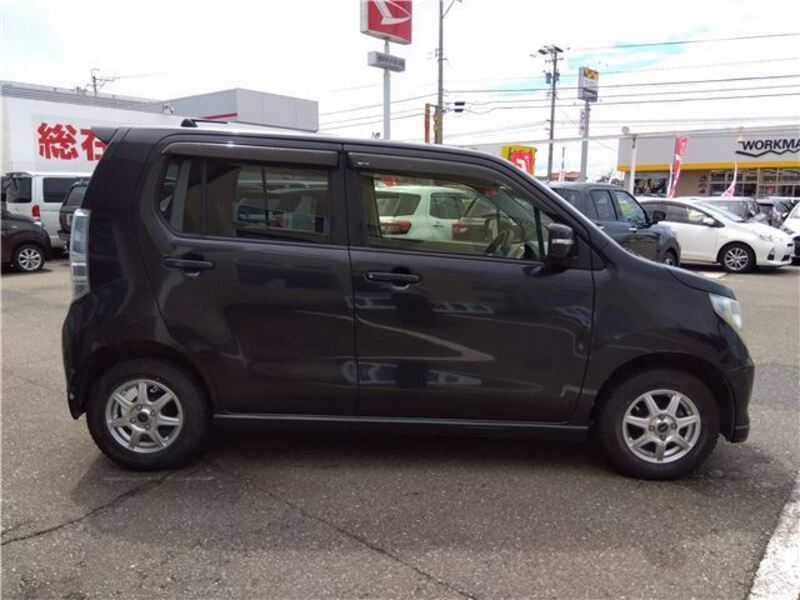 WAGON R