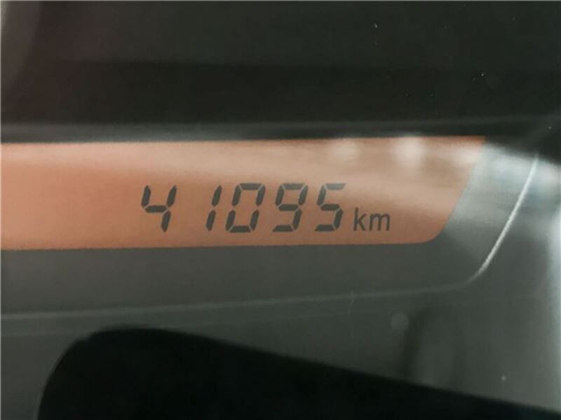 MINICAB VAN