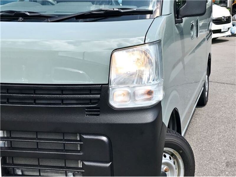 MINICAB VAN