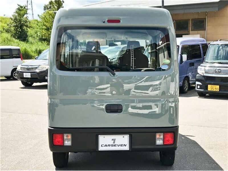 MINICAB VAN