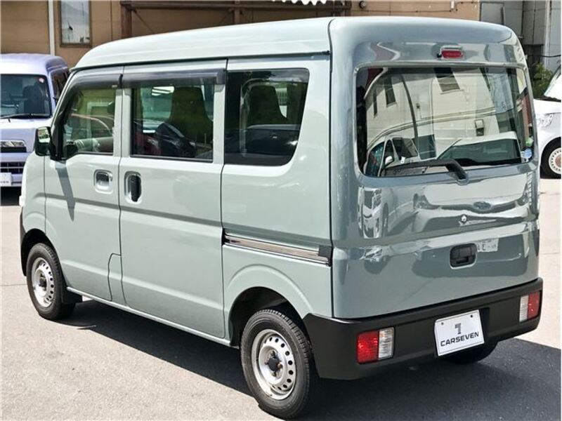 MINICAB VAN