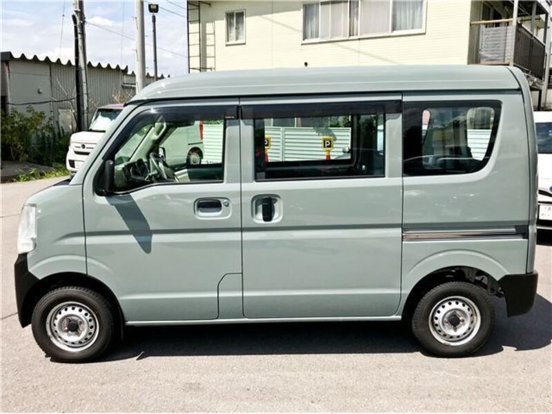 MINICAB VAN