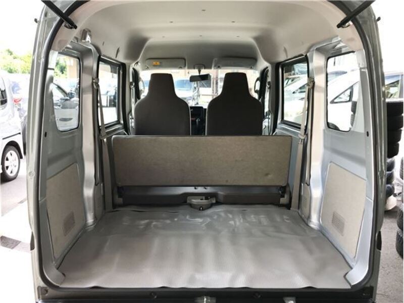MINICAB VAN