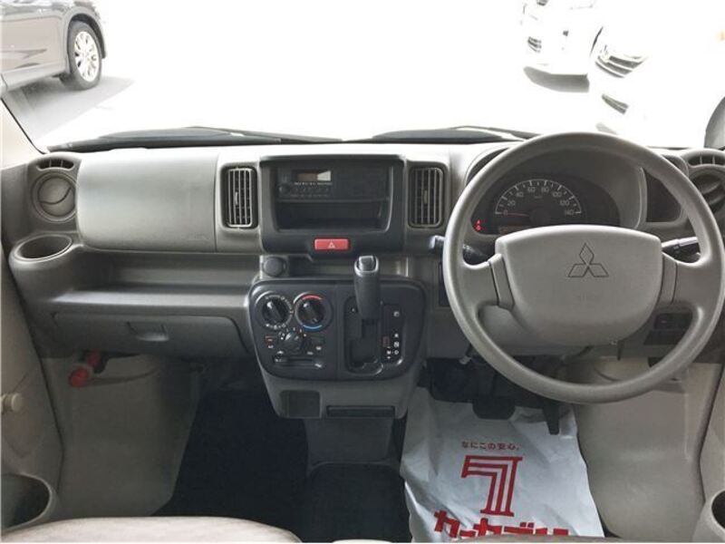 MINICAB VAN