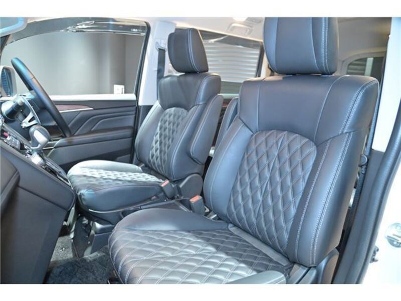 DELICA D5