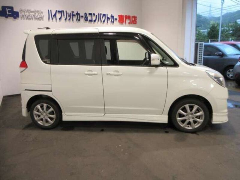 DELICA D2
