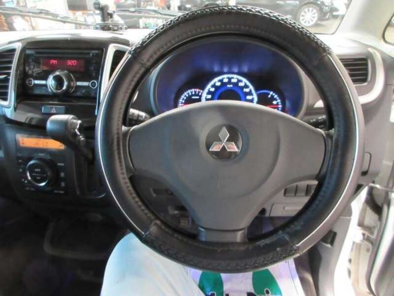 DELICA D2