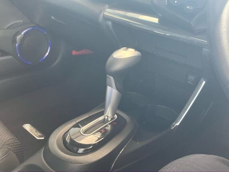 CR-Z
