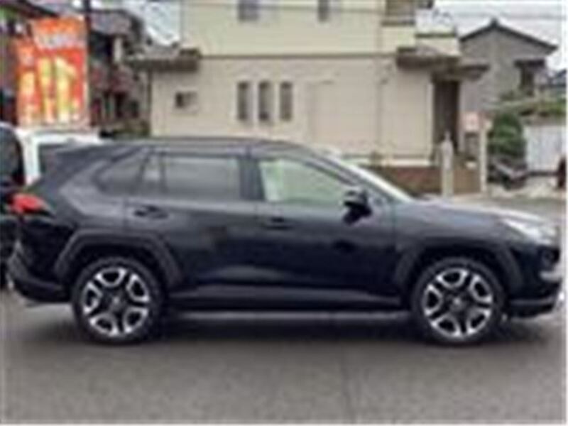 RAV4