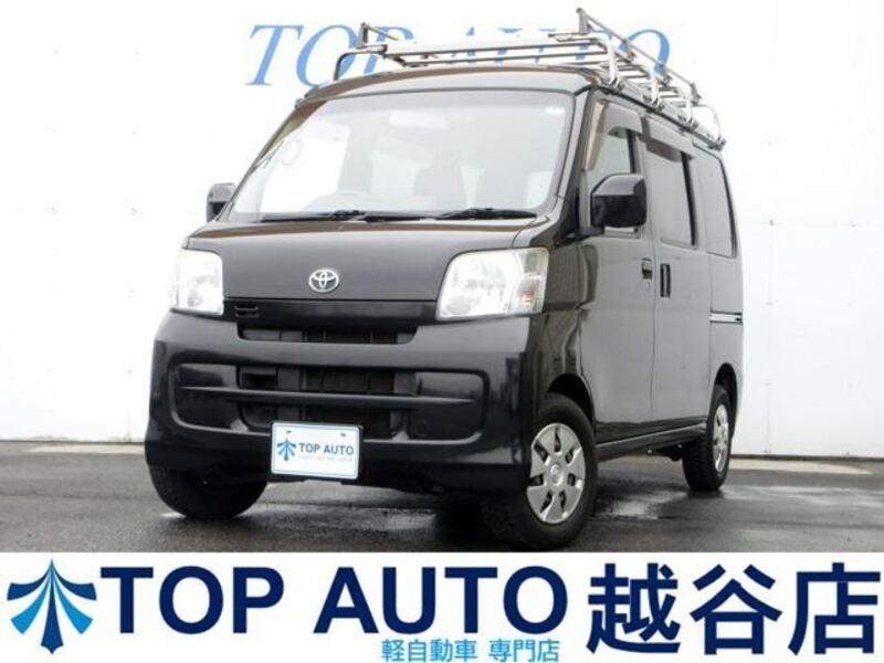 TOYOTA PIXIS VAN
