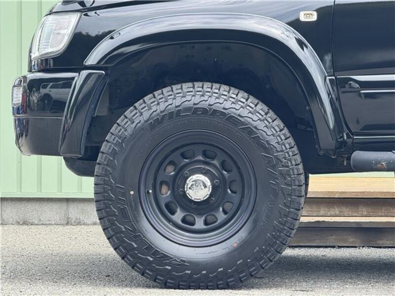 HILUX SURF