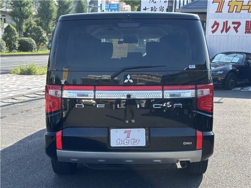 DELICA D5