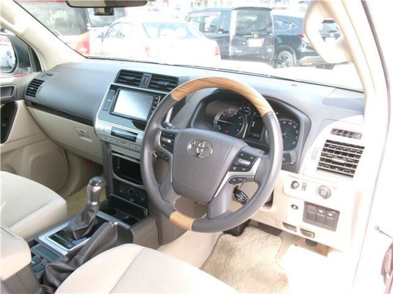 LAND CRUISER PRADO