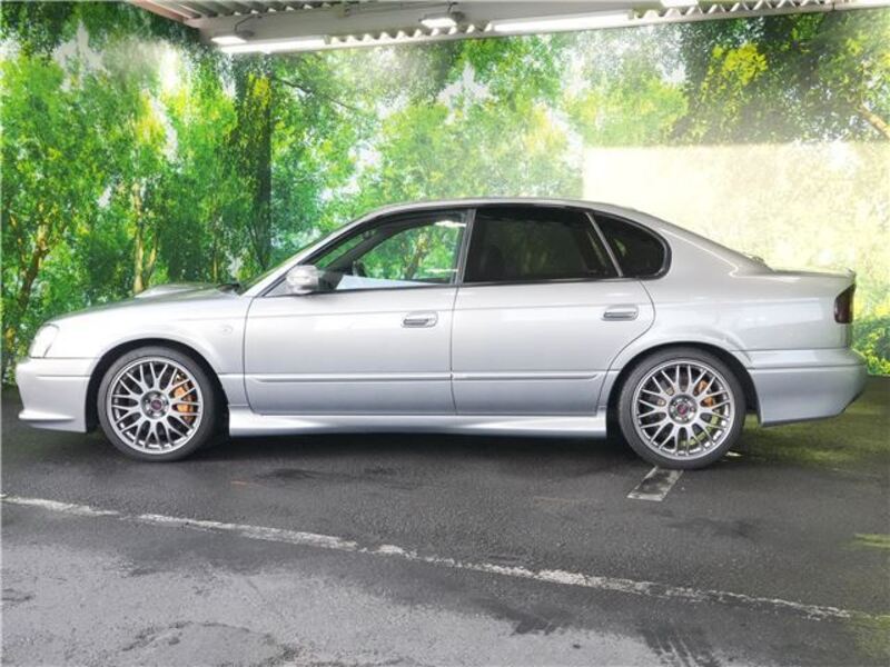 LEGACY B4