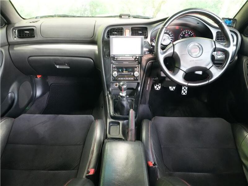 LEGACY B4