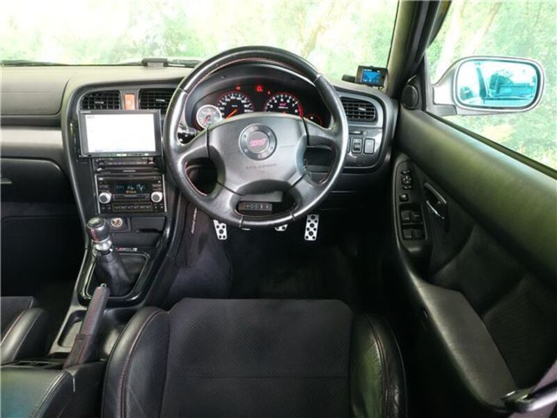 LEGACY B4