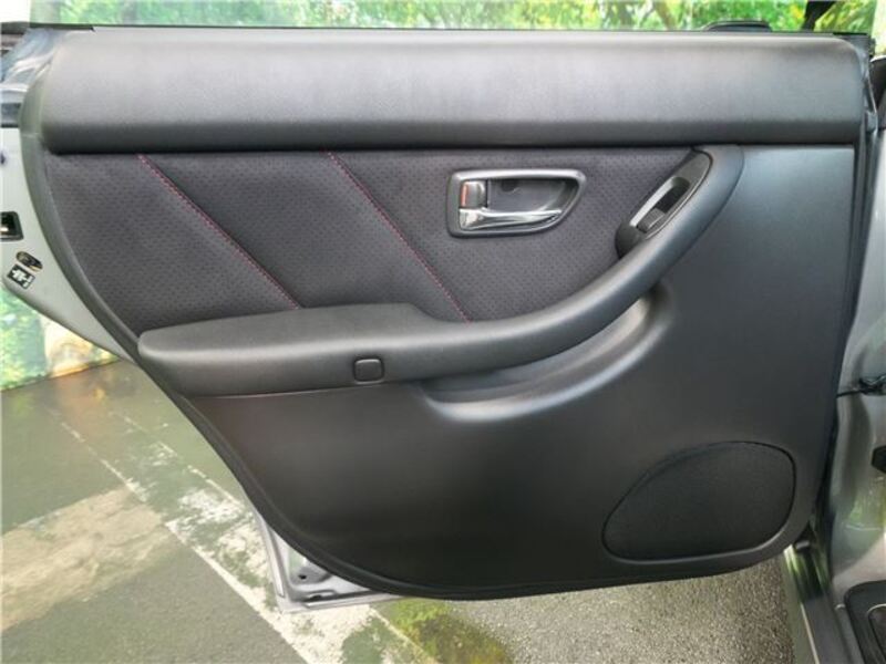 LEGACY B4