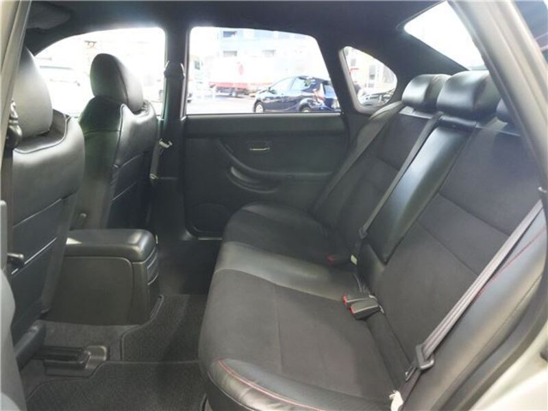 LEGACY B4