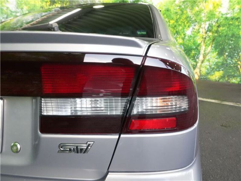 LEGACY B4