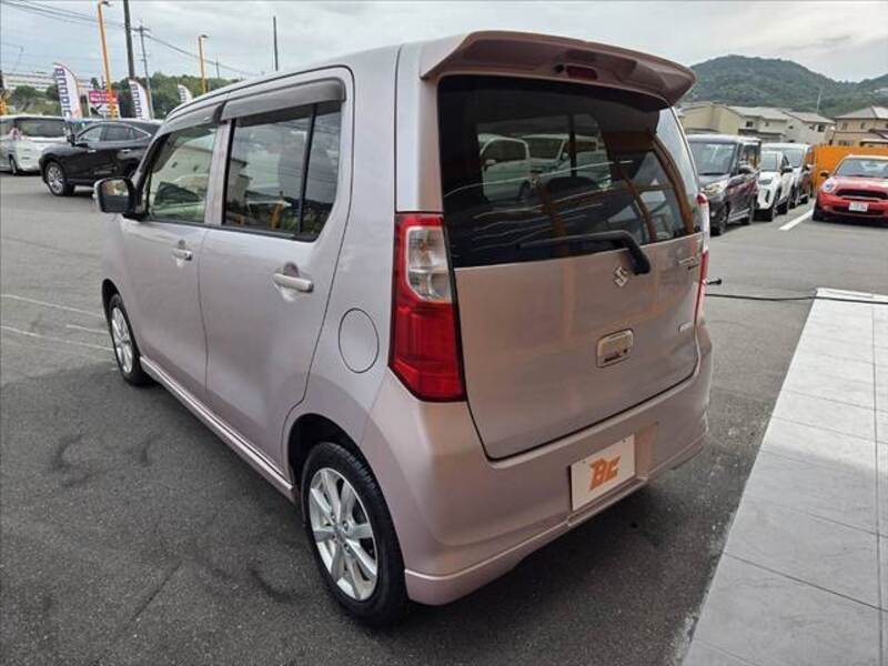WAGON R
