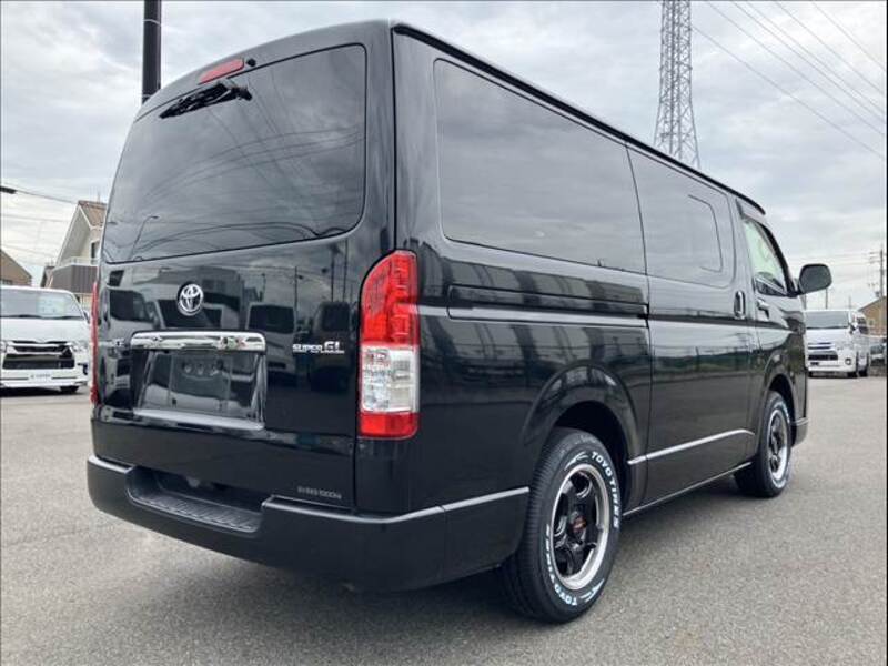 HIACE VAN