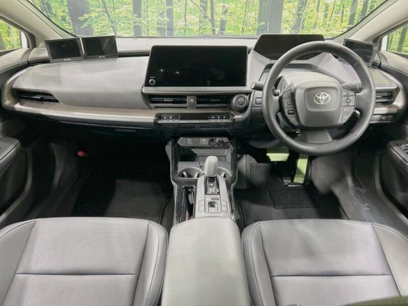 PRIUS PHV