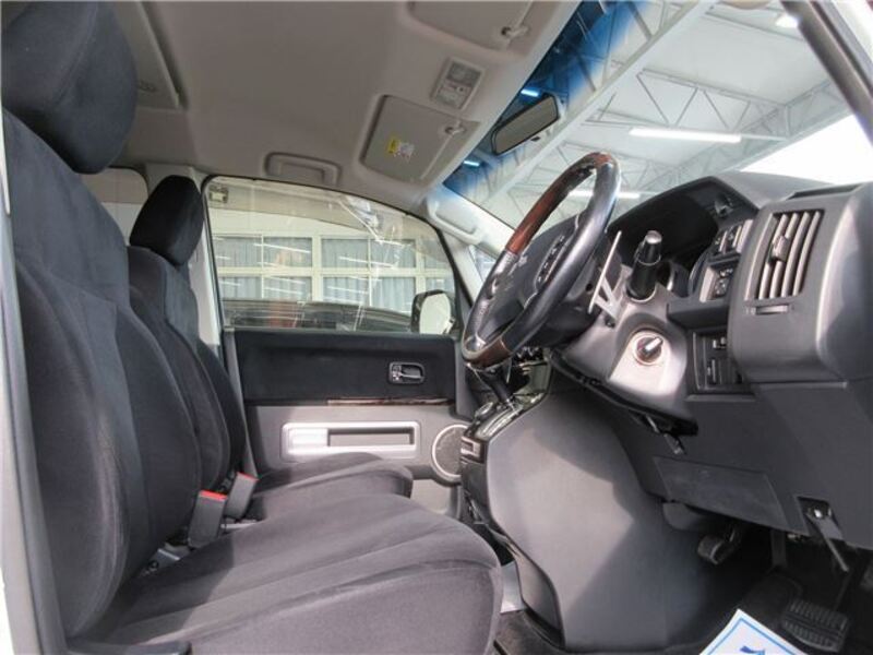 DELICA D5