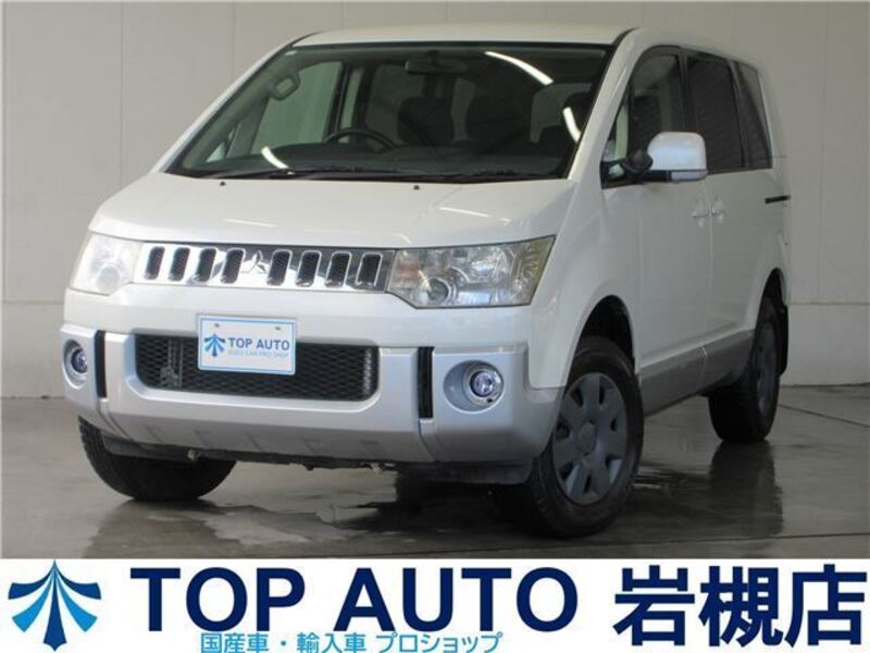 MITSUBISHI DELICA D5