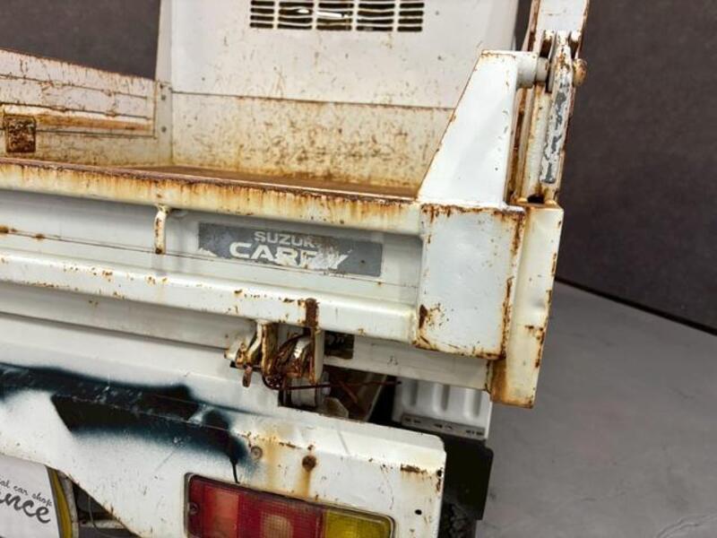 CARRY TRUCK