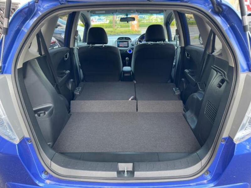 FIT HYBRID