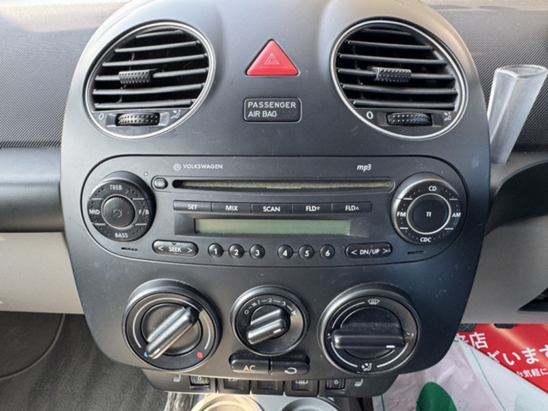 NEW BEETLE