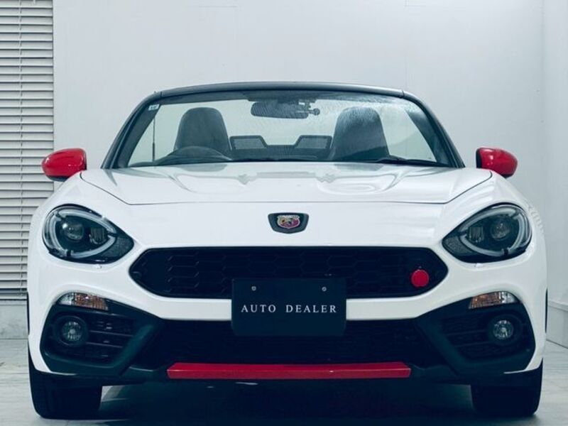 ABARTH 124 SPIDER