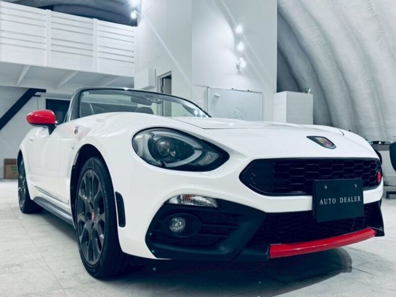 ABARTH 124 SPIDER