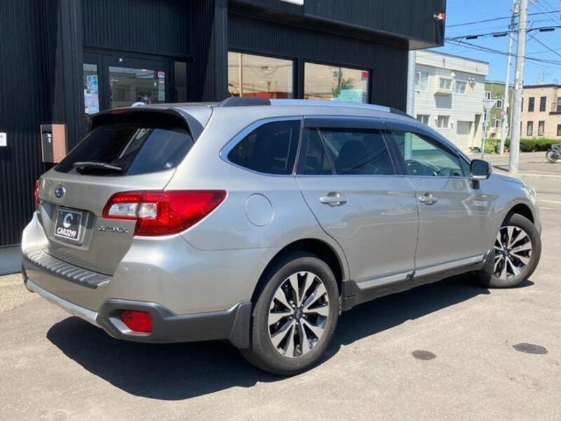 LEGACY OUTBACK