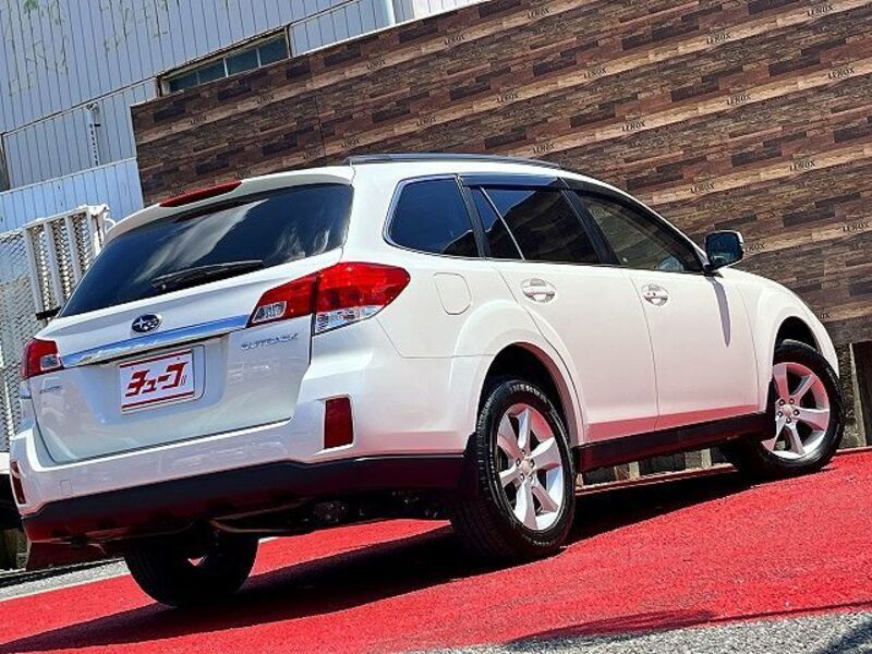 LEGACY OUTBACK