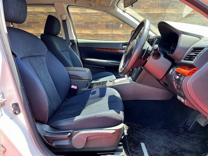 LEGACY OUTBACK
