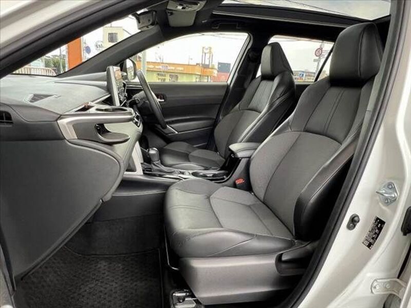 COROLLA CROSS