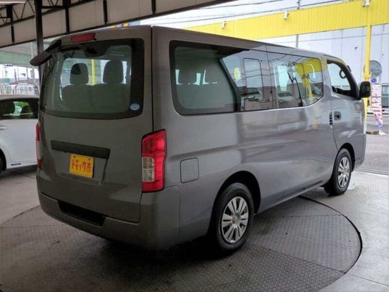 NV350 CARAVAN WAGON