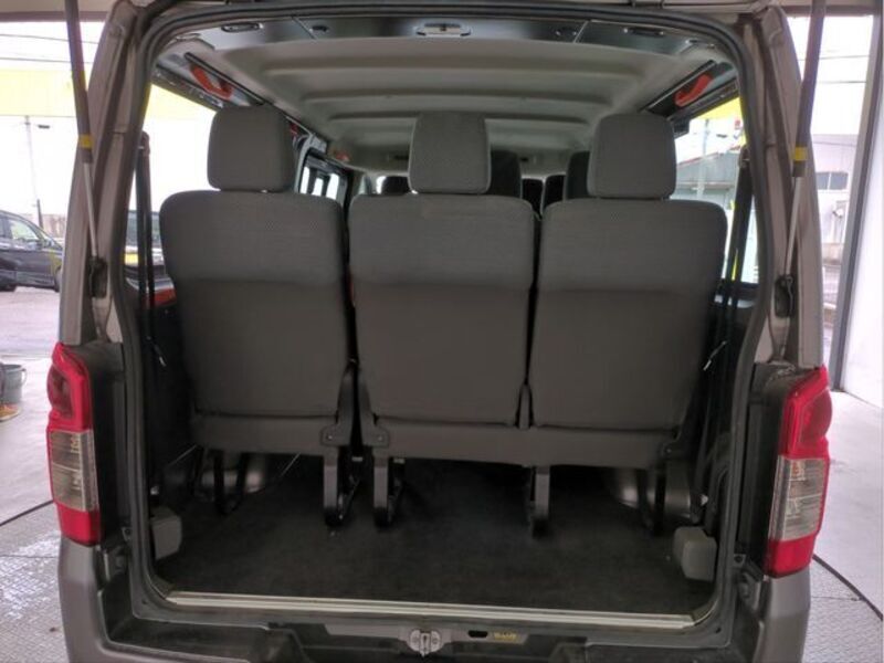 NV350 CARAVAN WAGON