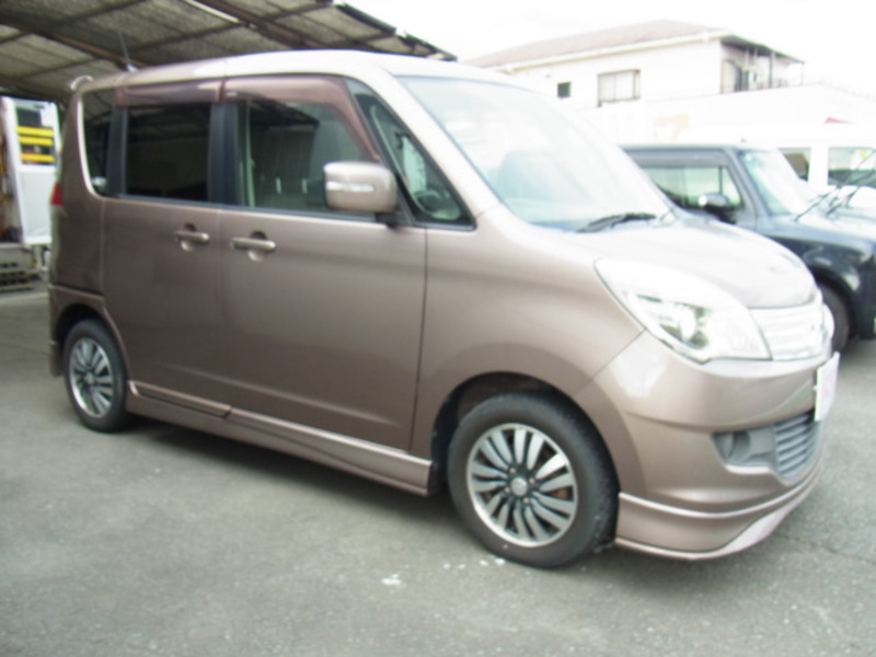 DELICA D2