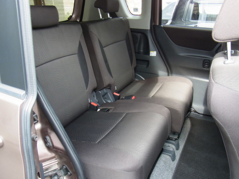 DELICA D2