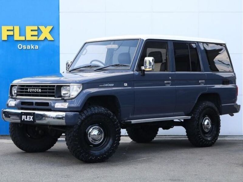 TOYOTA LAND CRUISER PRADO