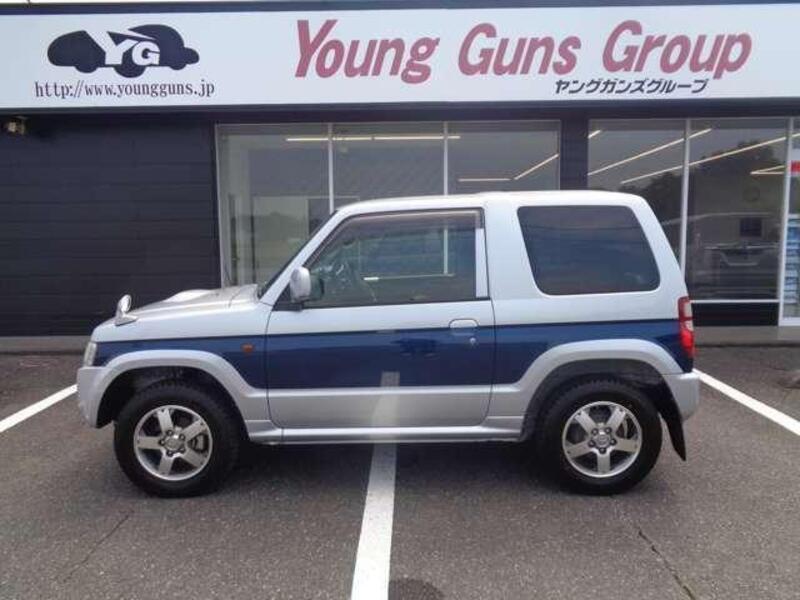 PAJERO MINI