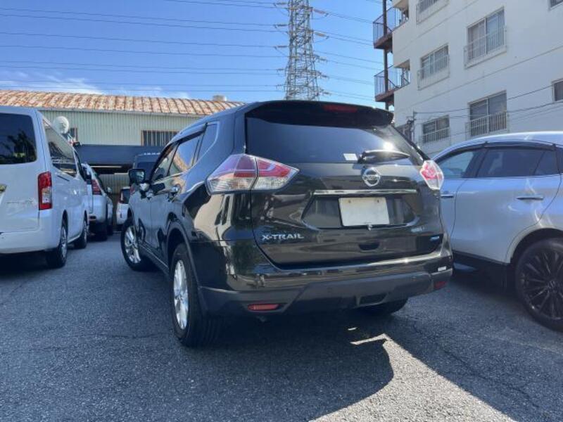 X-TRAIL