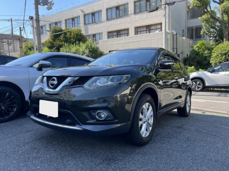 X-TRAIL