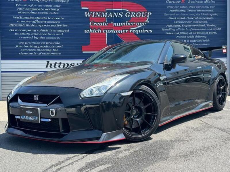 NISSAN GT-R
