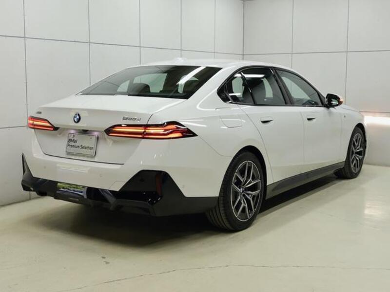 5 SERIES