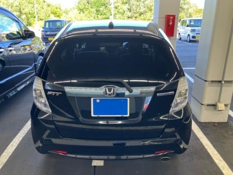FIT HYBRID