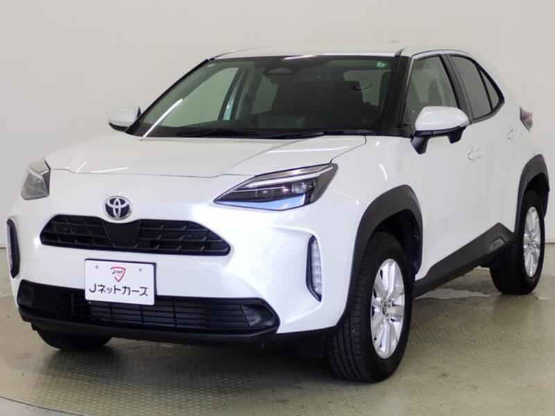 YARIS CROSS